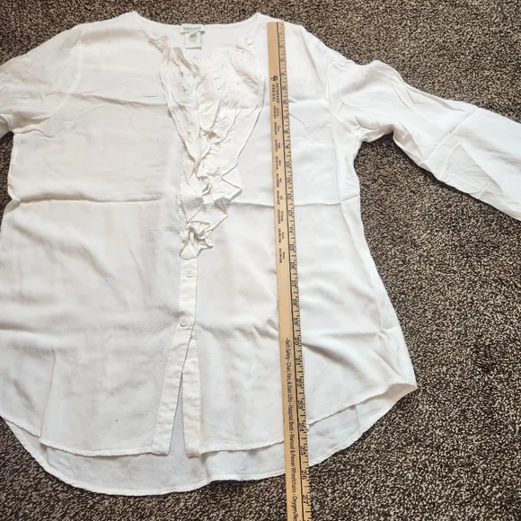 CLOSET CLEAN OUT *** Sundance Boho Ruffle Front Button Down Blouse Size Medium - Picture 7 of 7